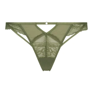 String Tilly 13